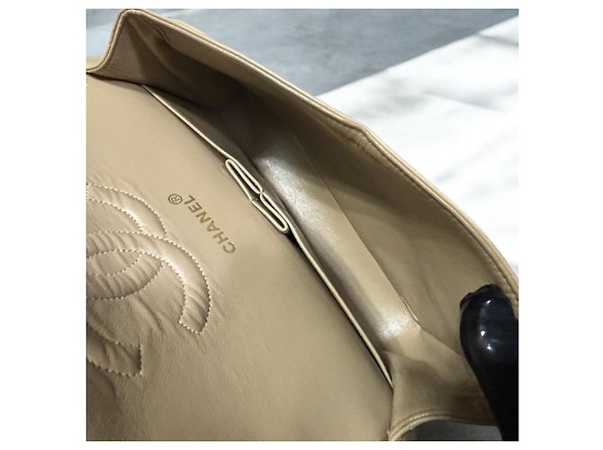 1989’ Vintage CHANEL Double Flap Bag Beige Gold hardware - view 10