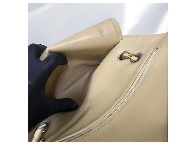 1989’ Vintage CHANEL Double Flap Bag Beige Gold hardware - view 13