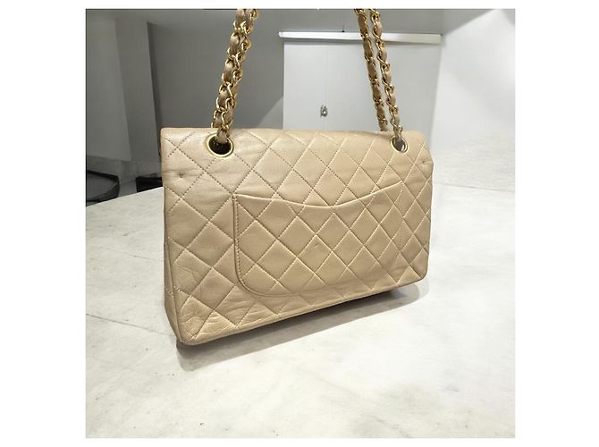 1989’ Vintage CHANEL Double Flap Bag Beige Gold hardware - view 5
