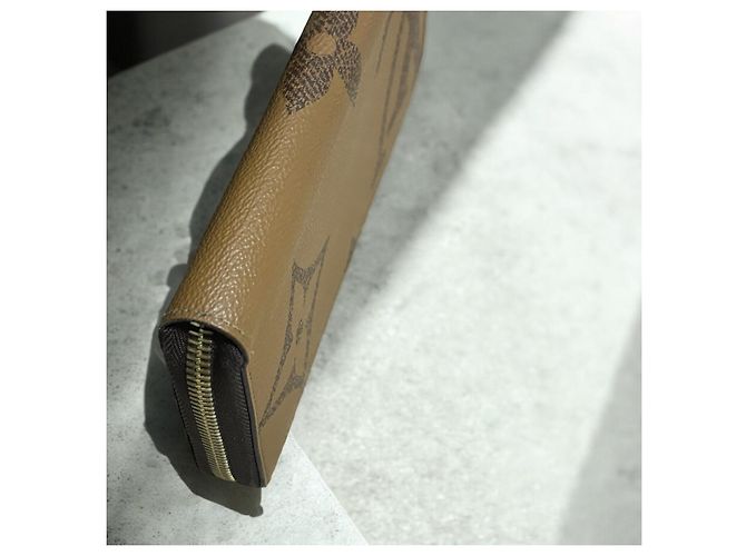 Louis Vuitton Giant Reverse Monogram Zippy Wallet 2020 Braun Monogramm - Ansicht 12