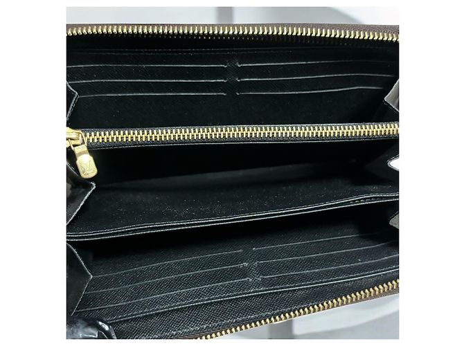 Louis Vuitton Giant Reverse Monogram Zippy Wallet 2020 Braun Monogramm - Ansicht 6