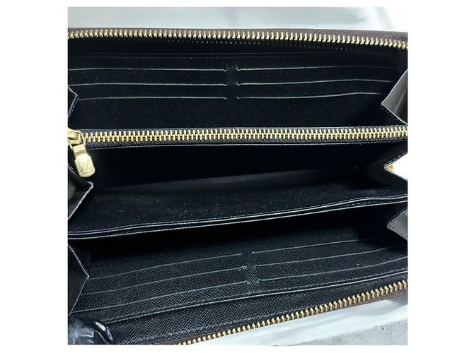 Louis Vuitton Giant Reverse Monogram Zippy Wallet 2020 Braun Monogramm - Ansicht 7