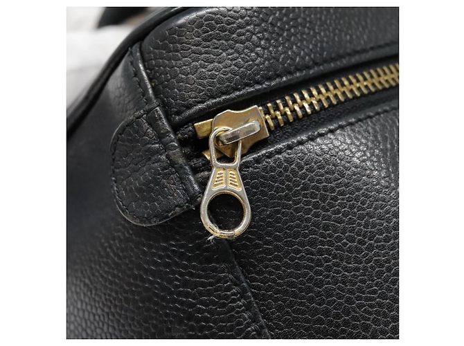 Vanity Pochette da trucco CHANEL COCO Mark in pelle di vitello nera con CC dorato Auth yk14976 Nero D'oro - vista 14