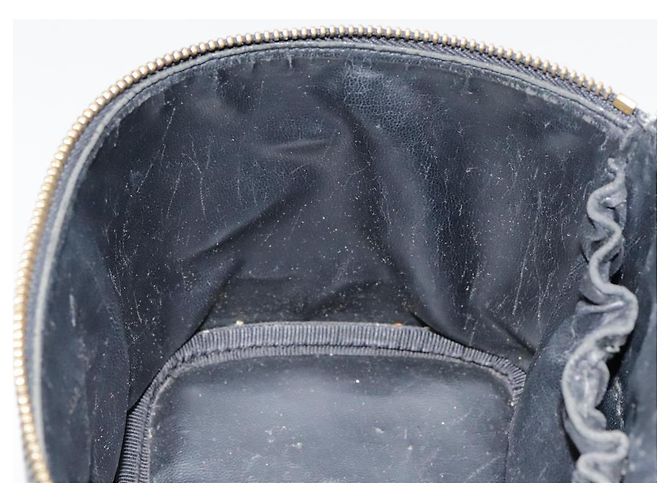 Vanity Pochette da trucco CHANEL COCO Mark in pelle di vitello nera con CC dorato Auth yk14976 Nero D'oro - vista 21
