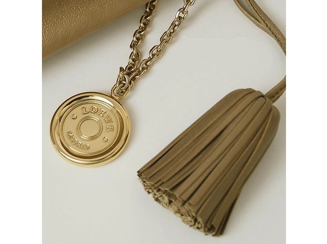 Loewe Anagram Tasche in Gold Golden - Ansicht 10