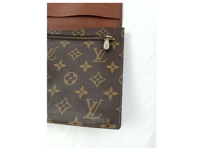 Clutch Louis Vuitton Rabat 23 Marrone in Tela - vista 7