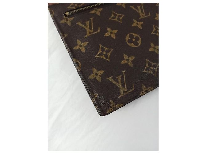 Clutch Louis Vuitton Rabat 23 Marrone in Tela - vista 8