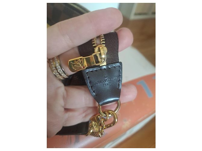 Louis Vuitton EVA Damier Ébène pattern - view 7