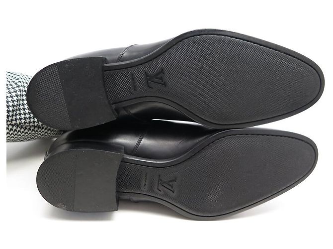 ANKLE BOOTS BOROUGH LOUIS VUITTON B60Q1XPC02N090 9 43 Schwarz - Ansicht 6