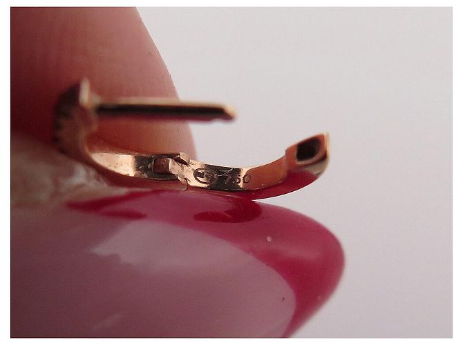 NOVE ORECCHINI VANRYCKE MINI CREOLE PIERCING UFFICIALE T XXS ORO 18K D'oro - vista 6
