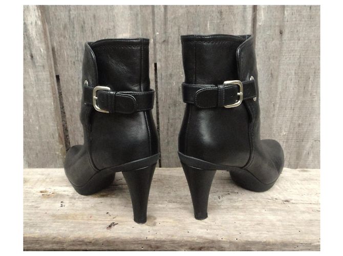 Botines Stuart Weitzman de cuero negro - vista 4