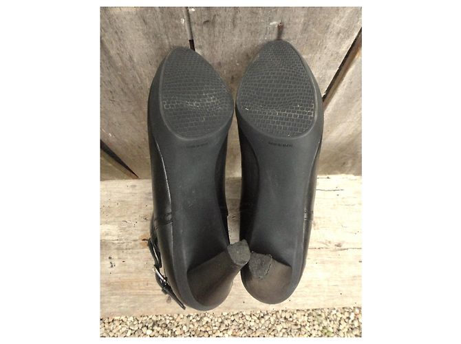 Botines Stuart Weitzman de cuero negro - vista 5
