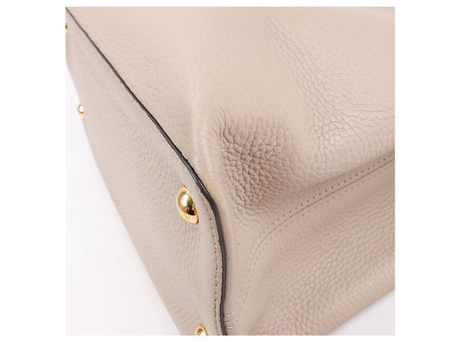 Borsa Louis Vuitton Parnassea Capucines MM in beige M94428 - vista 10