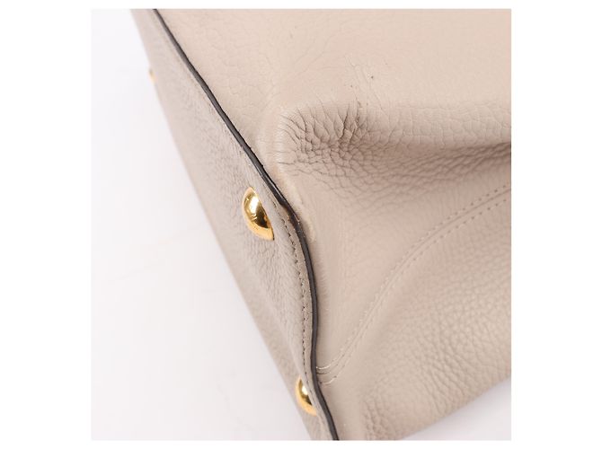 Borsa Louis Vuitton Parnassea Capucines MM in beige M94428 - vista 12