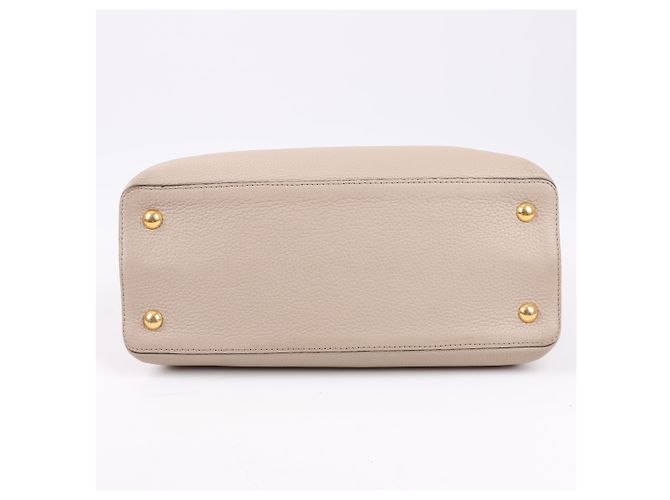 Borsa Louis Vuitton Parnassea Capucines MM in beige M94428 - vista 9
