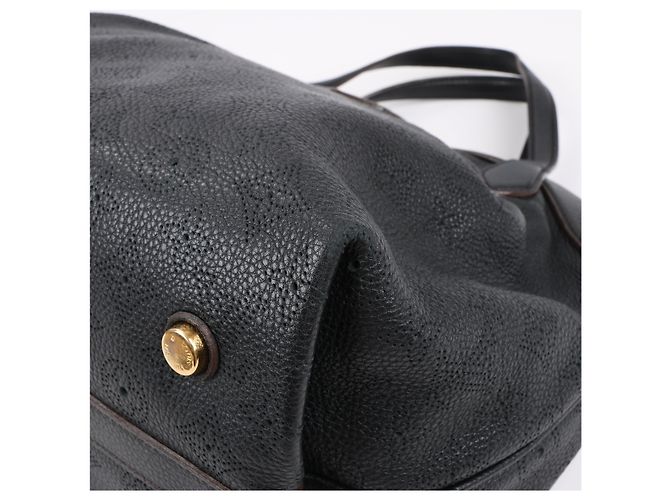 Borsa in pelle Mahina Cirrus PM Louis Vuitton nera M93465 Nero - vista 13