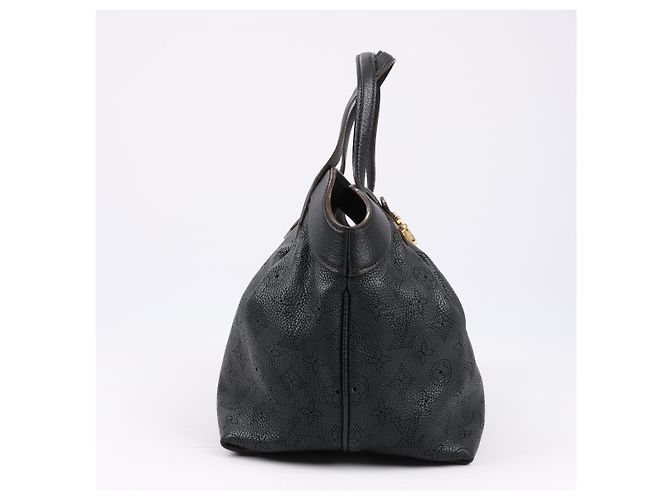 Borsa in pelle Mahina Cirrus PM Louis Vuitton nera M93465 Nero - vista 3