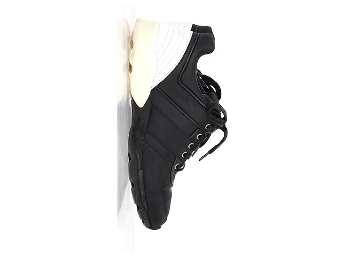 Sneakers Chanel CC Low Top in pelle nera Nero - vista 10
