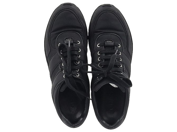 Sneakers Chanel CC Low Top in pelle nera Nero - vista 4