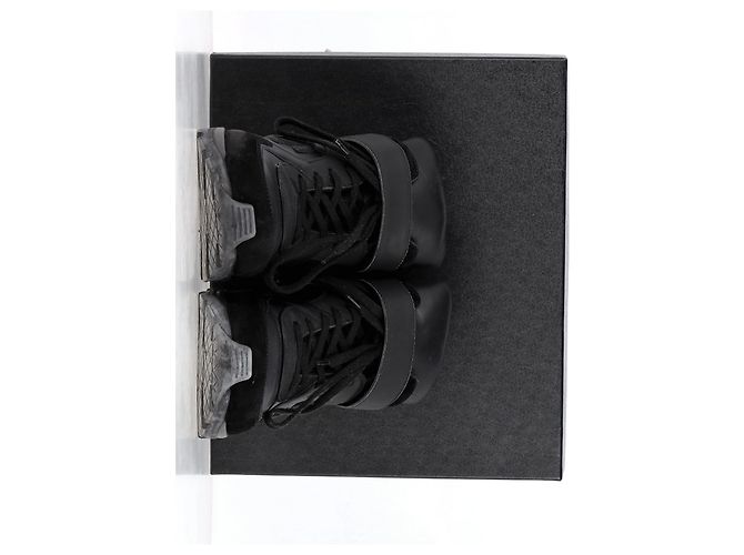 Sneakers alte Chanel CC in pelle nera e camoscio Nero - vista 11
