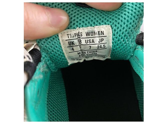 Balenciaga Triple S Sneakers aus türkisem Polyester - Ansicht 8