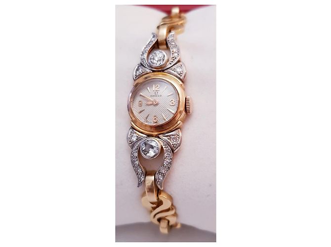 Reloj OMEGA de colección en oro de 18 quilates y diamantes - vista 3