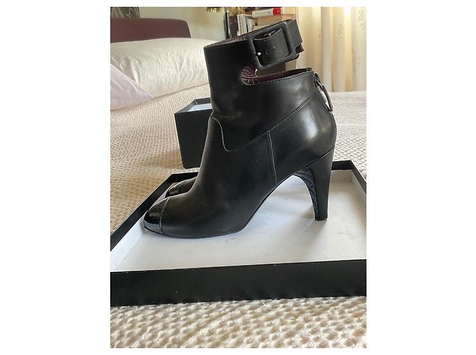 Botines Chanel de cuero negro con tacón 8cm - vista 12