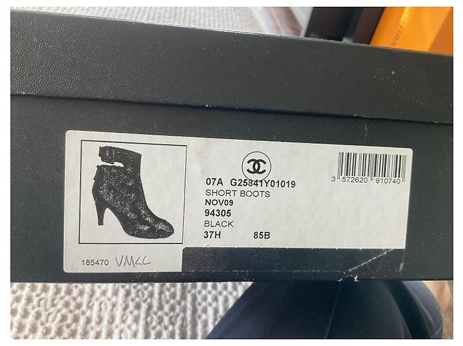 Botines Chanel de cuero negro con tacón 8cm - vista 8