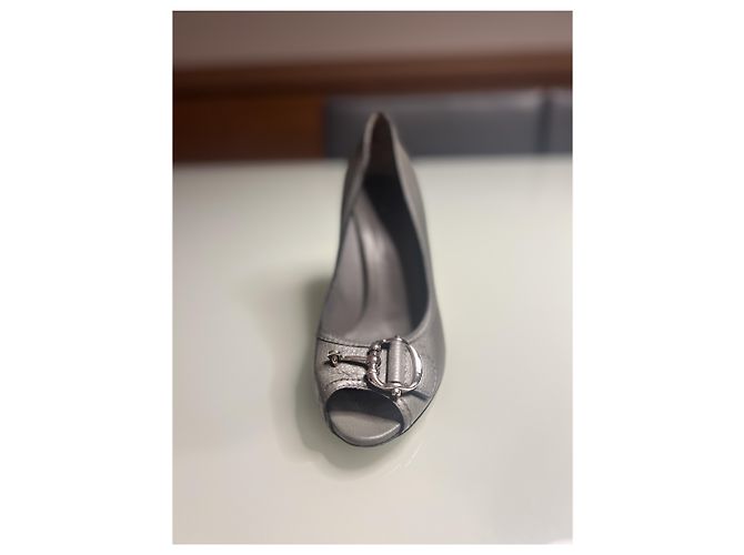 Gucci Absatzschuhe Grau Leder 38.5 - Ansicht 5