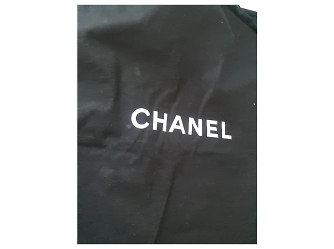 Copertura impermeabile Chanel 130cm Nero - vista 4
