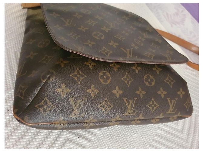 Borsa a spalla Louis Vuitton Salsa Monogram Canvas GM Marrone Cammello - vista 11