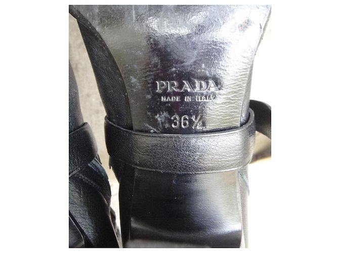 Botas Prada de cuero negro con hebilla - vista 7