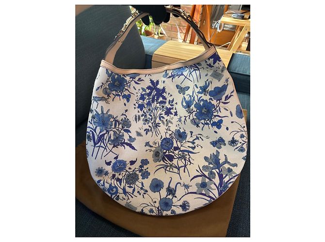 Gucci Hobo in tela blu Flora con morsetto a onda - vista 6