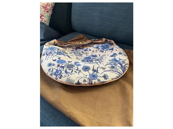 Gucci Hobo in tela blu Flora con morsetto a onda - vista 7