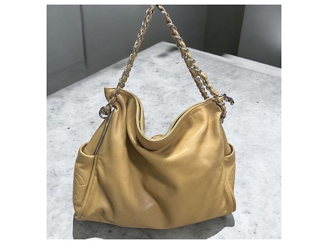 Vintage CHANEL Soft Hobo Bag Caramel Silver hardware - view 15