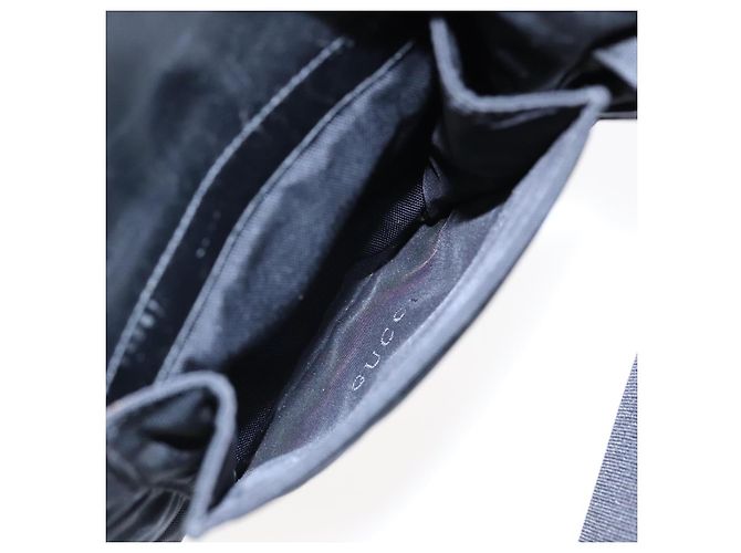Borsa a spalla GUCCI in nylon nero 001 3283 Auth ep5000 - vista 24