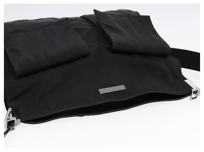 Borsa a spalla GUCCI in nylon nero 001 3283 Auth ep5000 - vista 6
