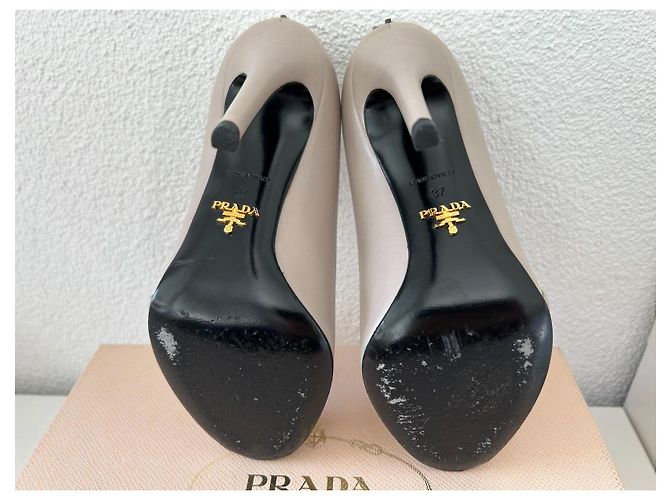 Prada Asymmetric Peep Toe Ankle Booties Grau - Ansicht 10