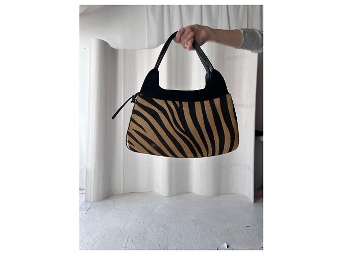 Salvatore Ferragamo Borsa Gancini in pelo di pony Ferragamo Nero - vista 4