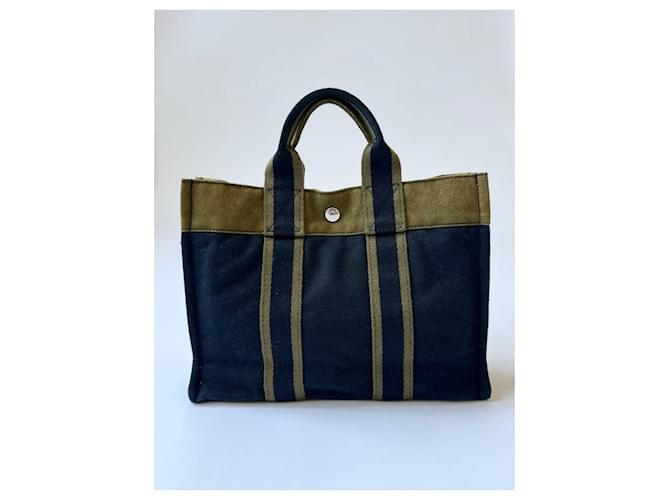 Hermès Fourre Tout PM Verde - vista 3
