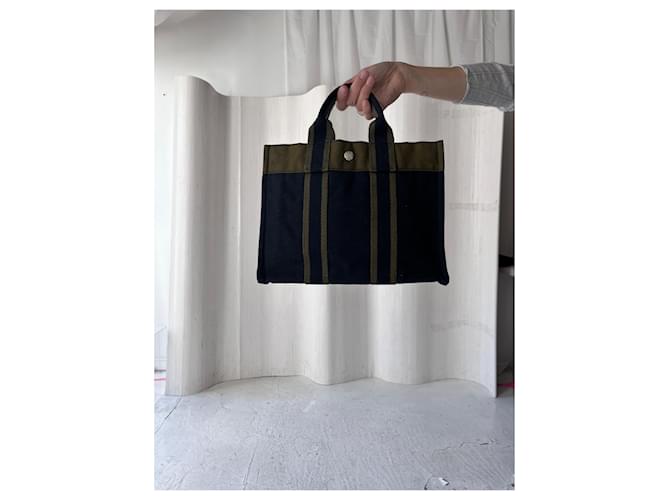 Hermès Fourre Tout PM Verde - vista 4