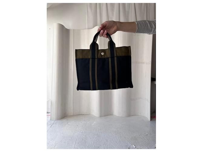 Hermès Fourre Tout PM Verde - vista 5