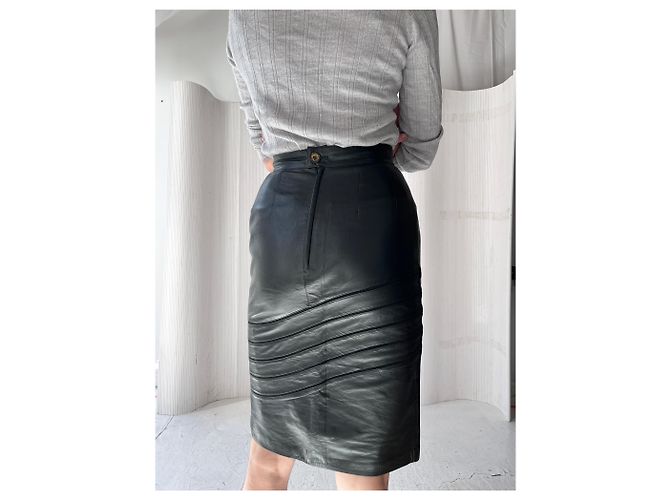 Loewe Vintage Leder Bleistiftrock Schwarz - Ansicht 10