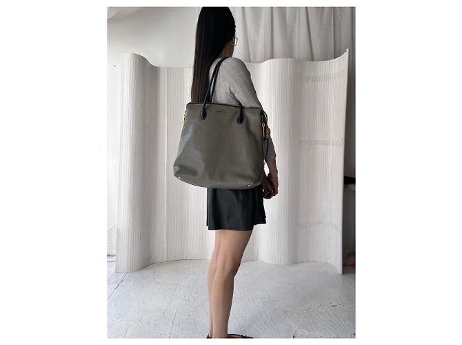 Miu Miu Vitello Daino Borsa con Cerniera Nero - vista 5