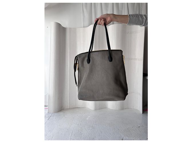 Miu Miu Vitello Daino Borsa con Cerniera Nero - vista 7