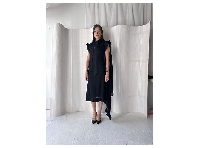 Vêtements Ropa Primavera 2016 RTW Vestido Capa Pasarela Negro - vista 3