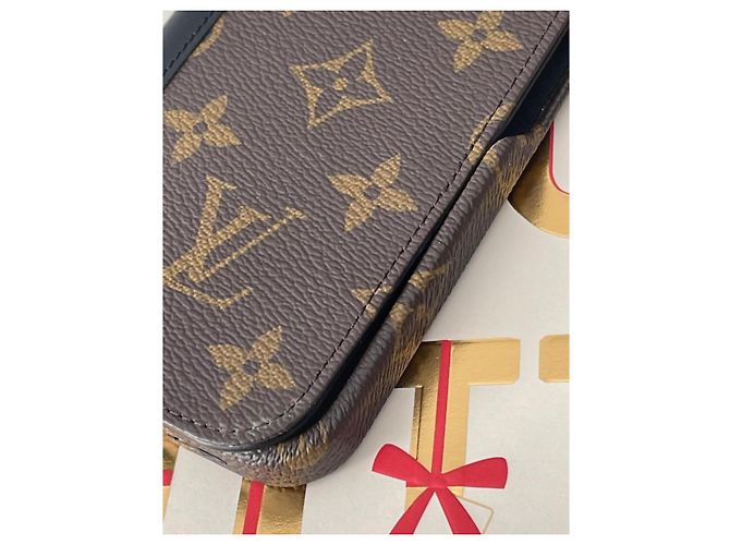 Louis Vuitton cover per iPhone Marrone - vista 9