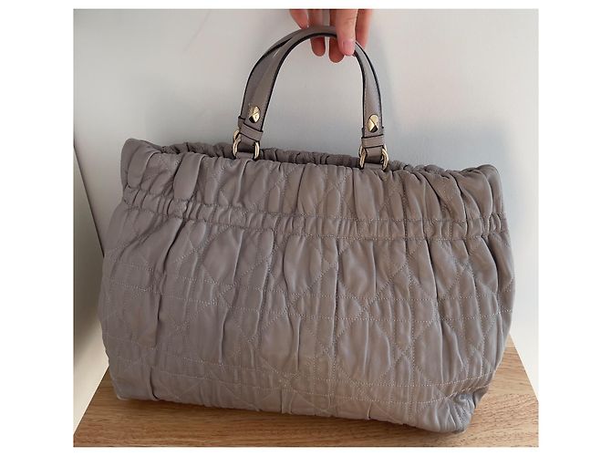 Cannage Dior Delices Tasche aus Lammleder grau - Ansicht 2