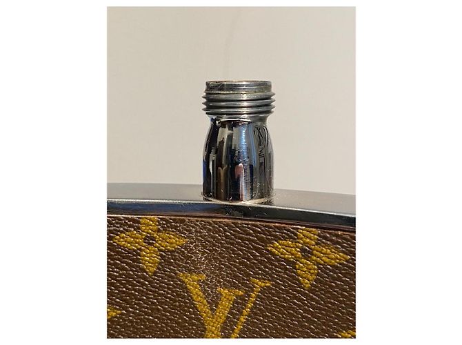 Louis Vuitton Monogramm-Flasche Dunkelbraun - Ansicht 9