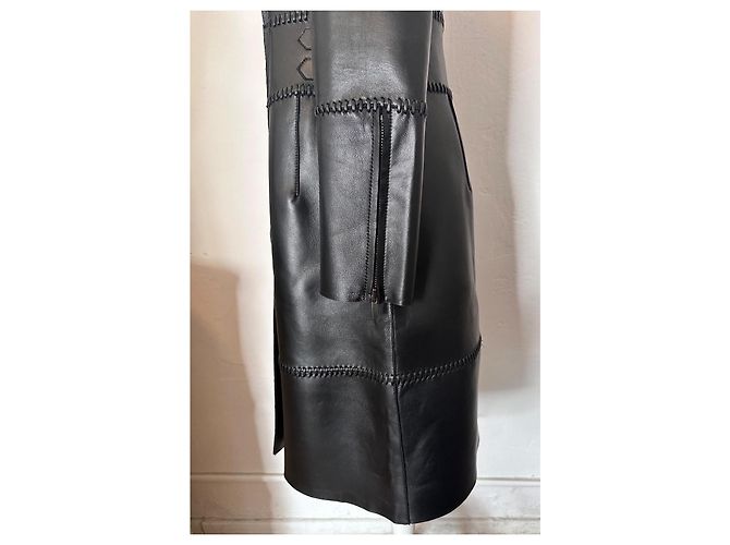 abrigo de flor de cuero Alberta Ferretti talla 38 Negro - vista 14